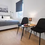 Uncle Sam Cozy Apartment, Parking, 8 Guests