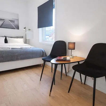 Uncle Sam Cozy Apartment, Parking, 8 Guests