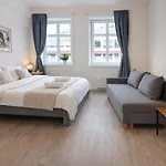 公寓 Uncle Sam Cozy Apartment, Parking, 8 Guests *