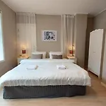 Uncle Sam Cozy Apartment, Parking, 8 Guests 公寓